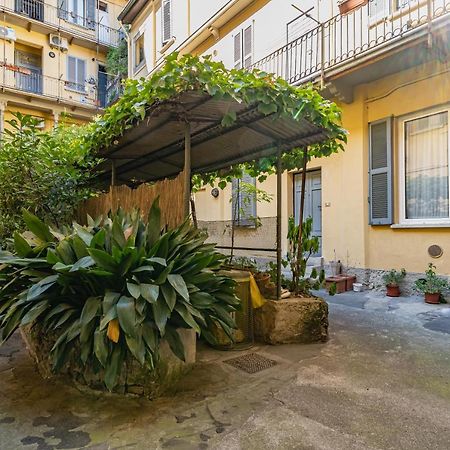 Milano, La Casetta Di Beatrice - By Host4U Milão Exterior foto